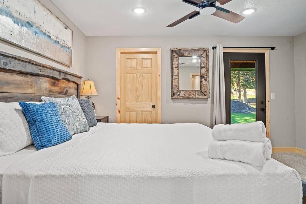 The Haven-Rustic Secluded Cabin Custer Luaran gambar